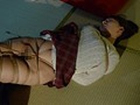 緊縛家政婦さな　サンプル画像02